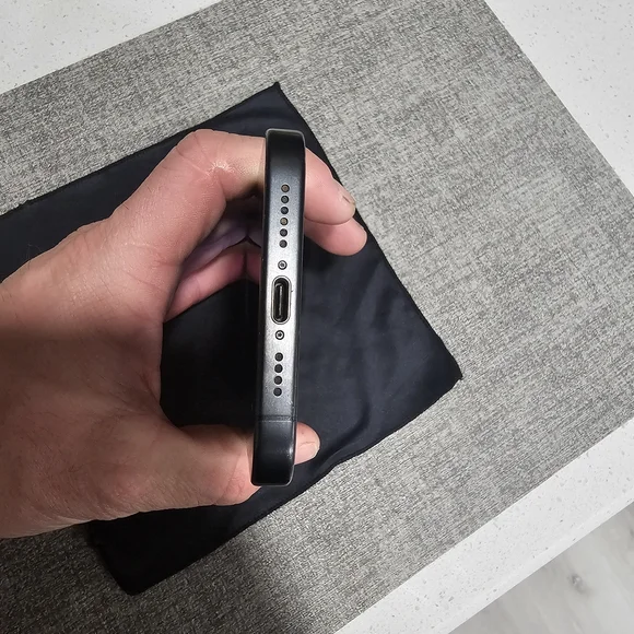 Apple iPhone 15 Pro Max 256 Gb - Black Titanium